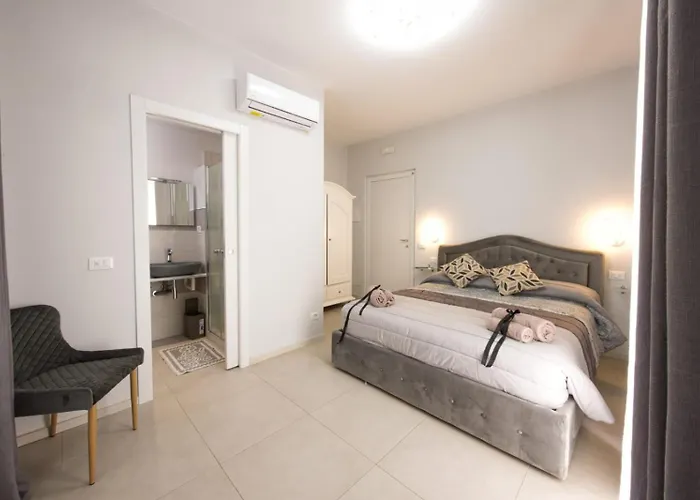 Гостьовий будинок La Maison Du Lion Ла-Спеція